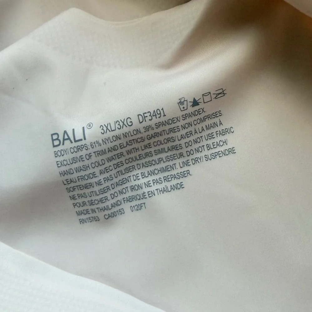 NWT Bali Comfort Revolution EasyLite Shaping Wireless Bra Sandshell Nude 3XL